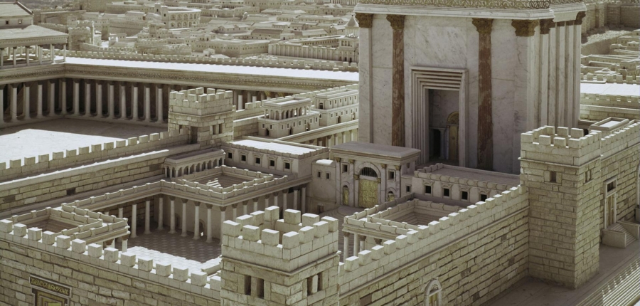 Der Tempel des Solomo, später Herodes (hier ein Modell) war zwischen 185 und 200 Meter lang und ein Stadion breit - eine regelrechte Stadt in der Stadt. 